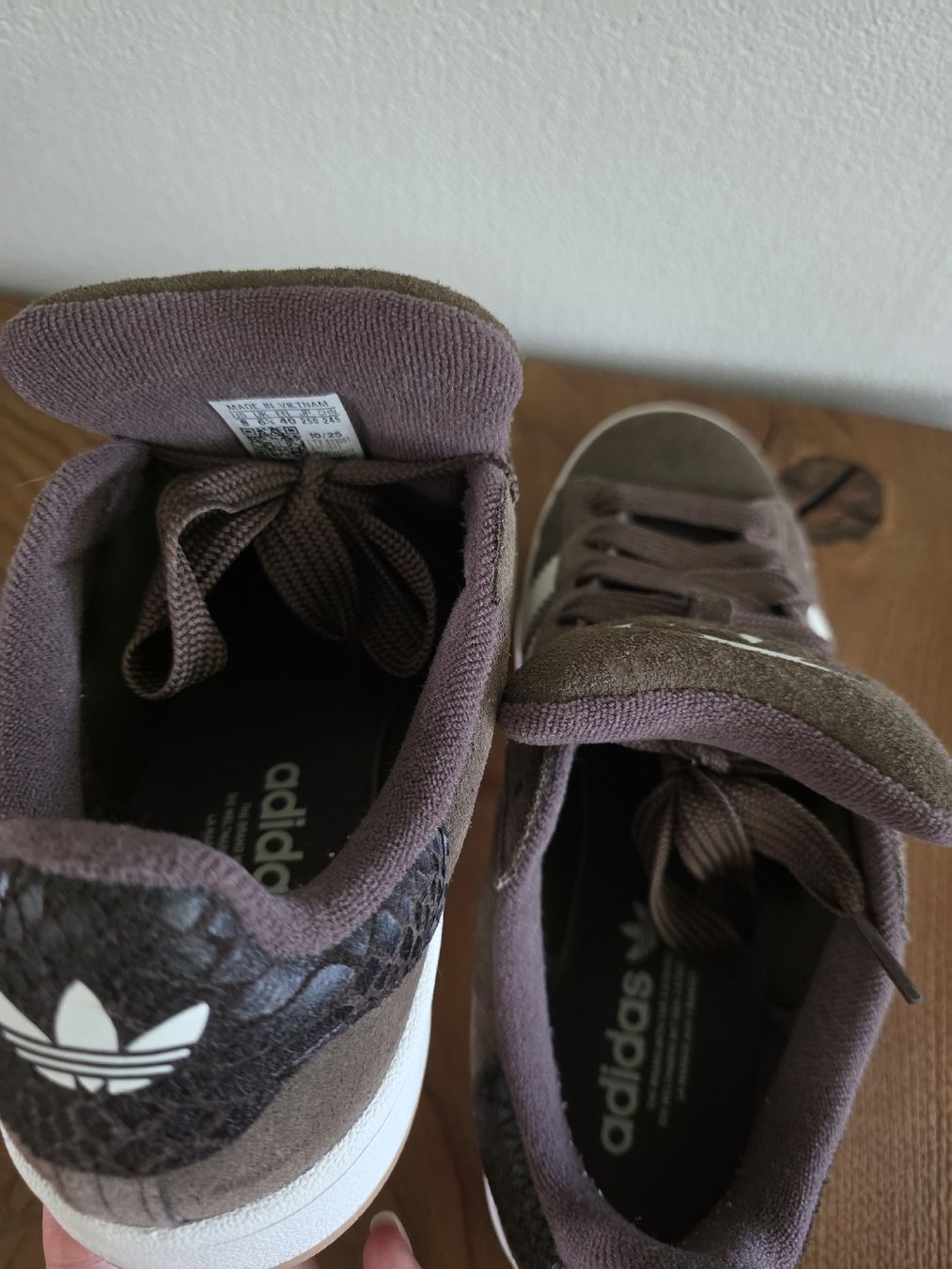 Adidas Herrenschuhe: Adidas Campus 00s - neu!  – Neu (gemäss Beschreibung) aus Laupen ZH von celine.naemi 3