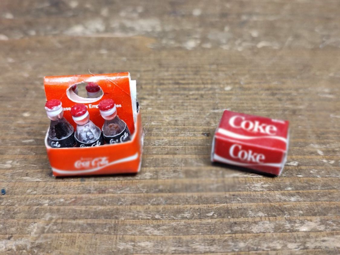 Bottiglie: Wunderschöne Magnete alte COCA-COLA Mini FLASCHEN/ BÜCHSEN – Usato da Gelterkinden venduto da MYSTOREFORYOU4460 2
