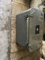 Alu Koffer Armeekoffer Metallkiste Militärkiste grün gebrauc