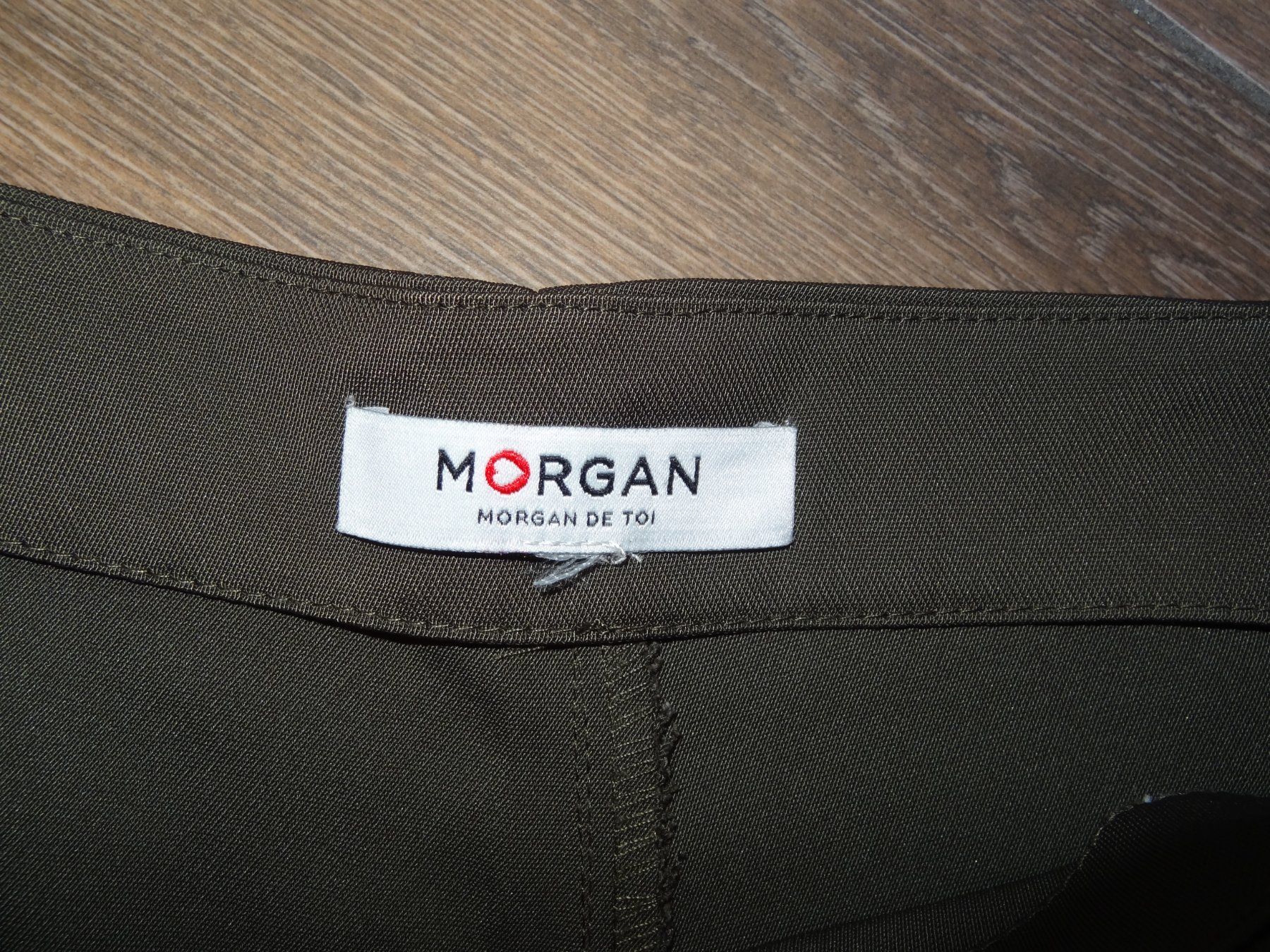 Morgan Pantaloni: Shorts Morgan kaki taille M – Usato da Satigny venduto da salvatore73 1