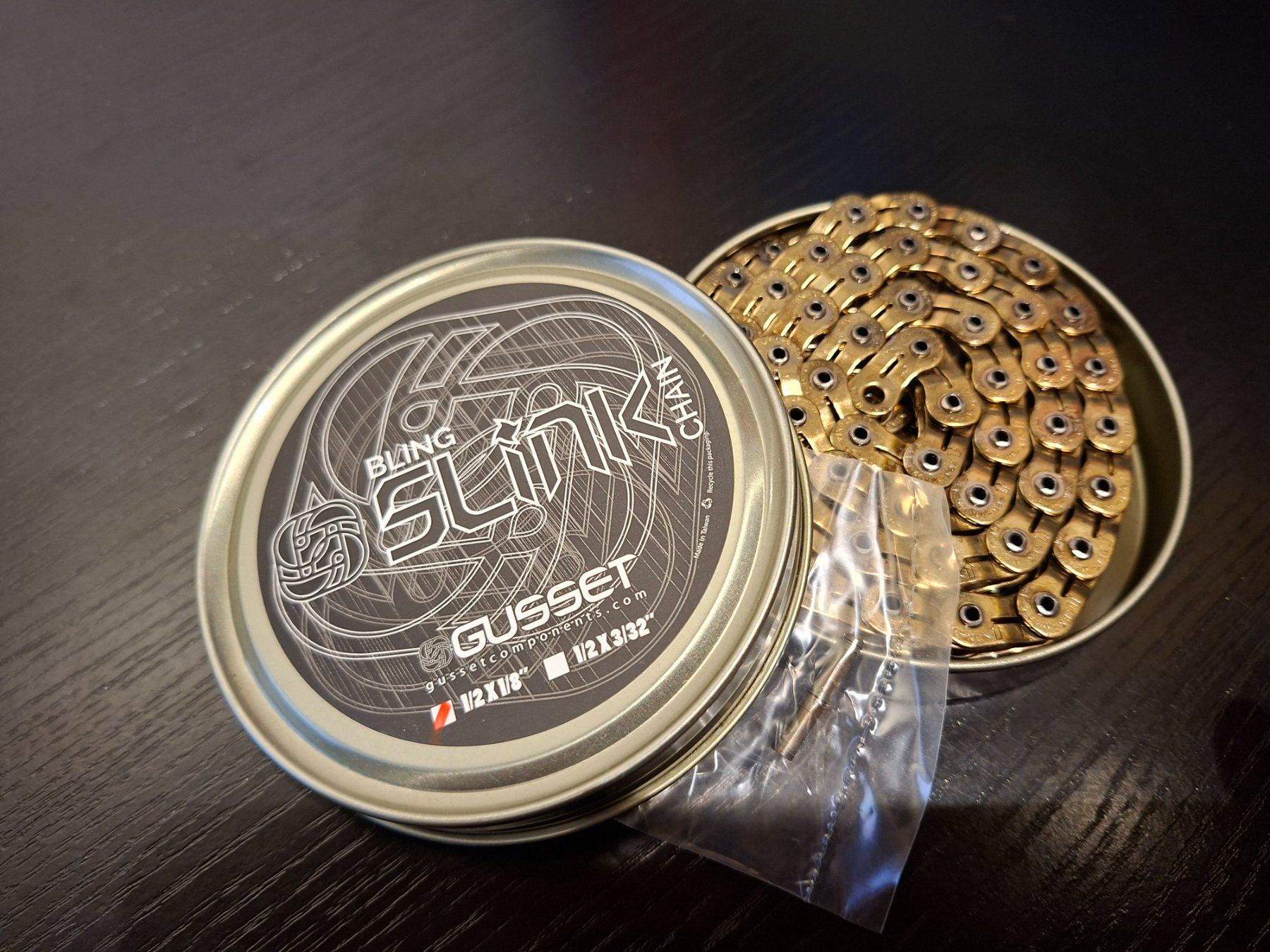 Pezzi di ricambio: Slink Single-Speed Kette 1/2x1/8" Gold – Nuovo e nell'imballaggio originale da Kriens venduto da kathrol