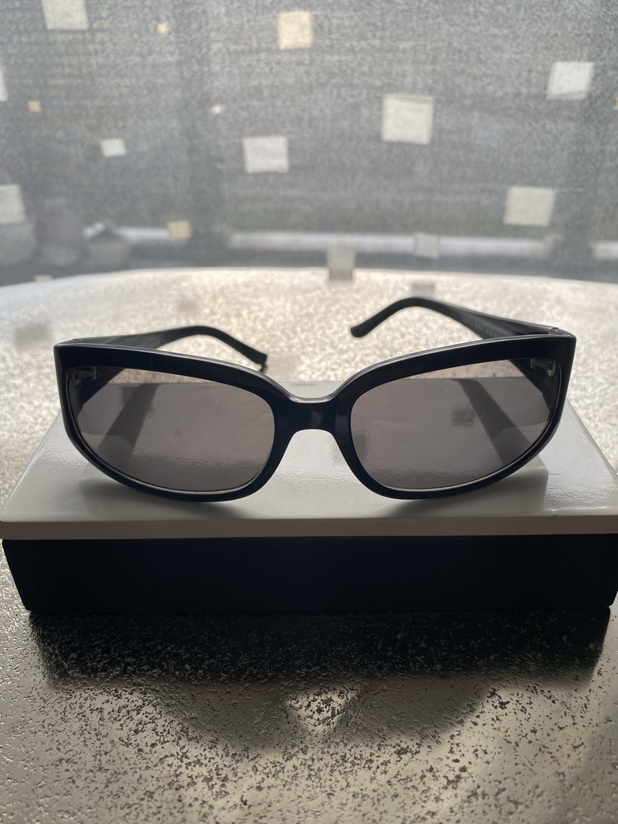 Guess Occhiali & Lenti: Sonnenbrille Guess – Nuovo (secondo la descrizione) da Zürich venduto da pinish 1