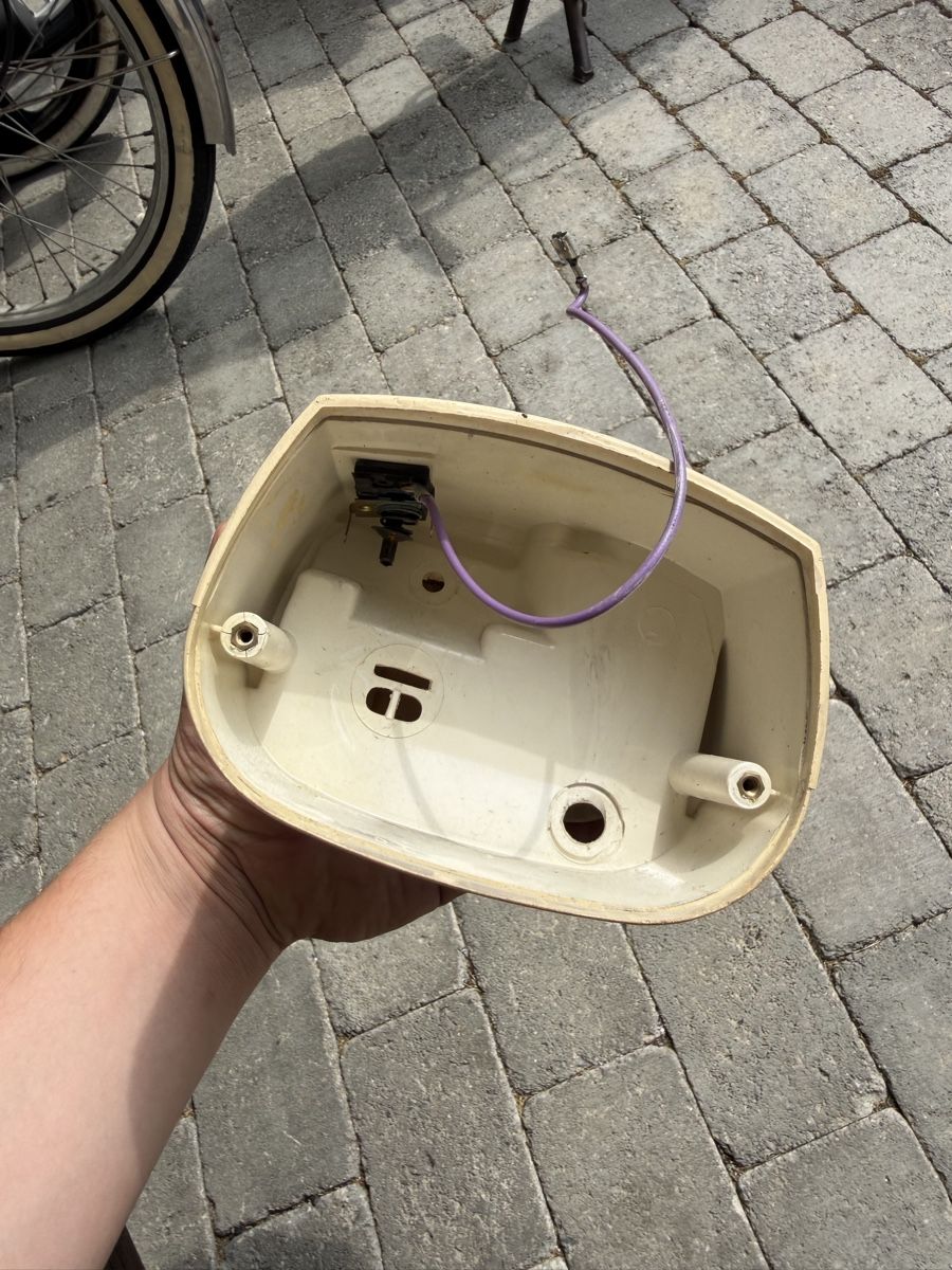 Piaggio Mofas: Piaggio ciao lampe – Gebraucht aus Oekingen von Zeichen64 1