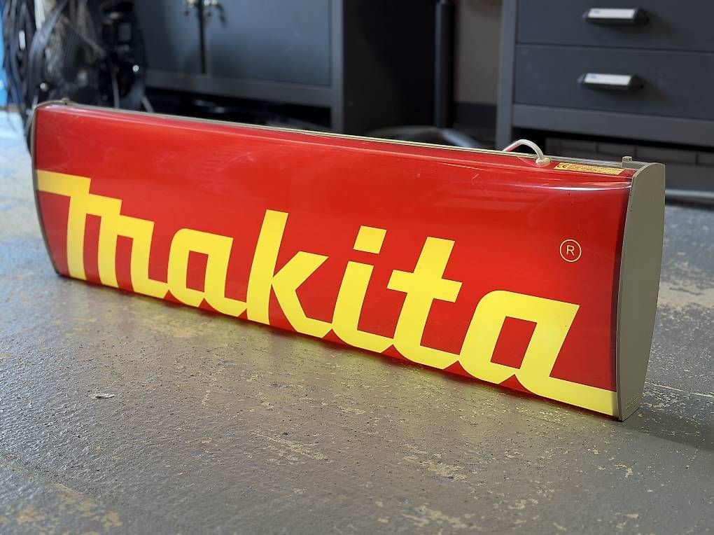 Makita Insegne: Makita Leuchtreklame – Usato da Werthenstein venduto da Mnozilbrass 2