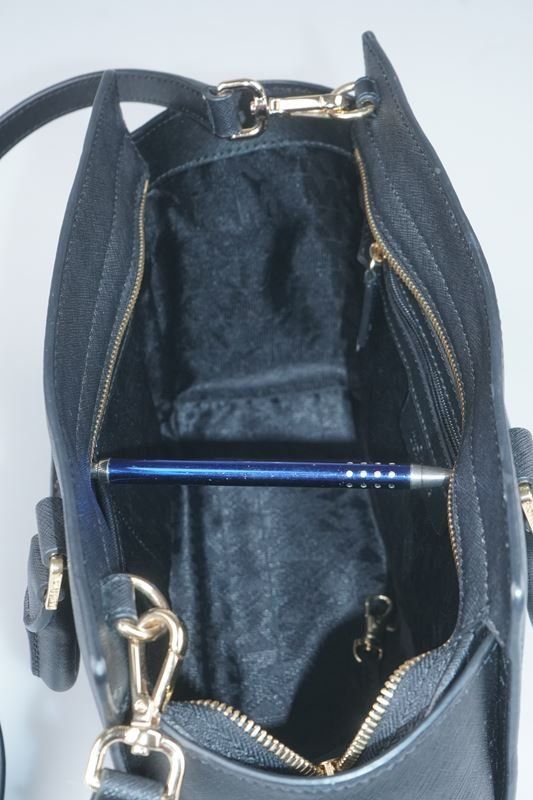 Michael Kors Taschen für Damen: Michael Kors Selma Medium Satchel Handtasche – Gebraucht aus Rüti ZH von Restwert_Rueti_ZH 4