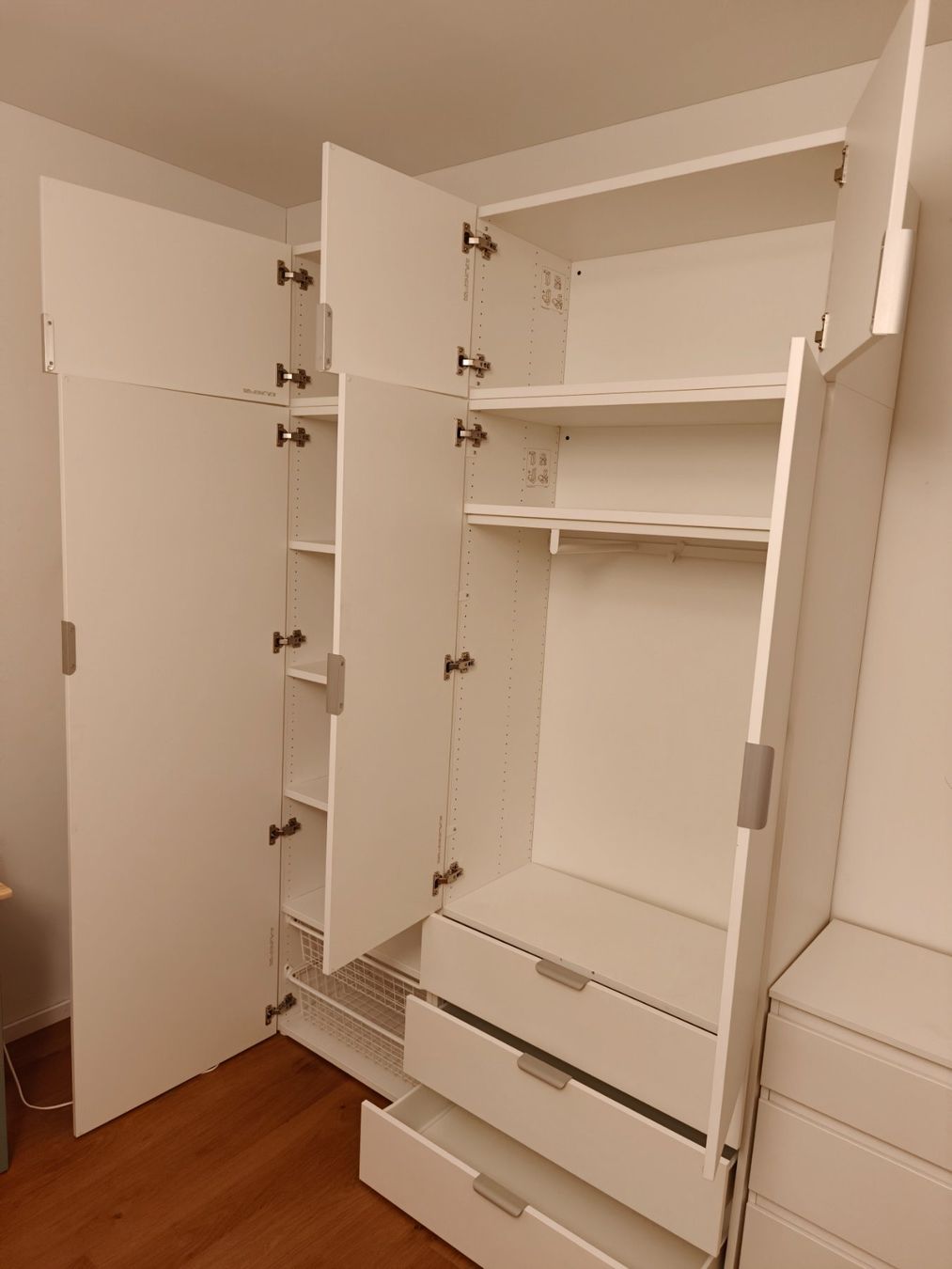 Schränke: Schrank aus 4 teilen – Gebraucht aus Adligenswil von ser_6mpq 4