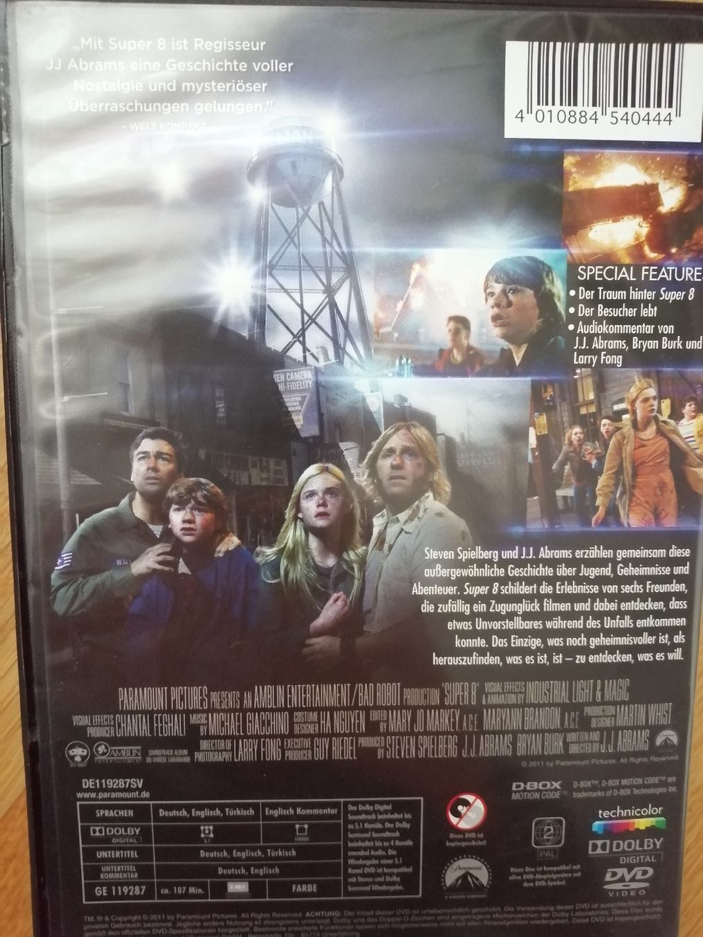 Tutti i DVDs: SUPER 8 DVD – Usato da Windisch venduto da mer_6cjk 2