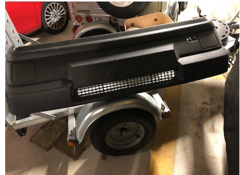 Fiat Autres accessoires p. véhicule: Frontstosstange Fiat Uno – D'occasion à Baar par Bahn33