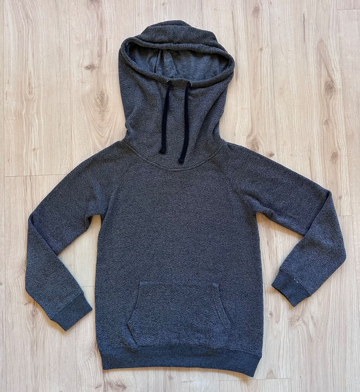 Pulls & Sweat-shirts: Pullover Grösse M – D'occasion à Zermatt par Jduck