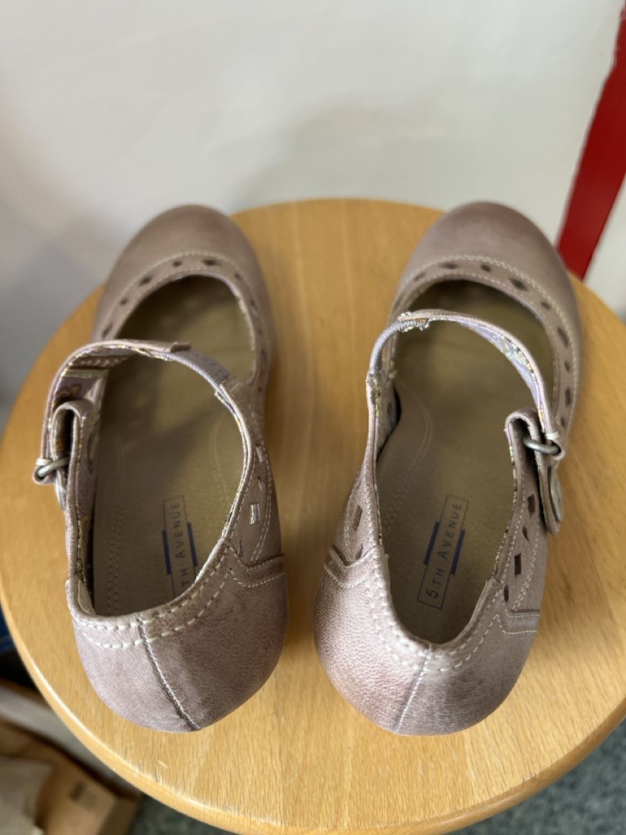 Scarpe da donna: 5 Avenue Absatzschuh Altrosa 36 – Usato da Oberglatt ZH venduto da ble_75jw 5