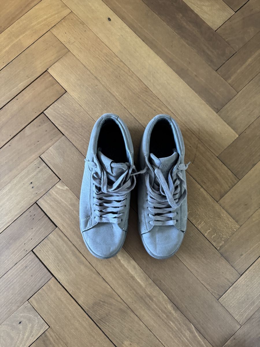Pony Scarpe da uomo: Pong Gray Sneakers – Usato da Zurich venduto da ric_7zk9 2