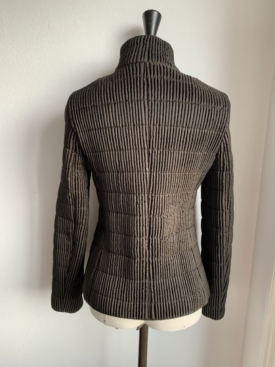 Akris Giacche: AKRIS: Super elegante dunkelbraune Stepp-Jacke, 36 – Nuovo (secondo la descrizione) da Luzern venduto da designluzern 2