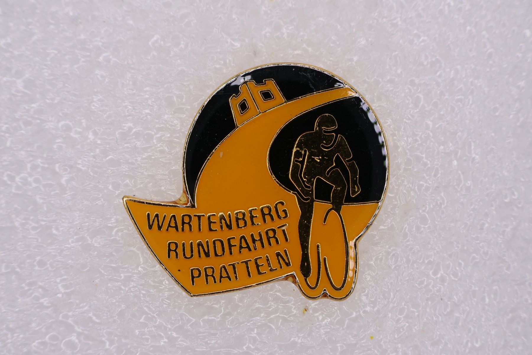 Placchette & Badge: WARTENBERG Rundfahrt PRATTELN – Usato da Winterthur venduto da Sammleroase
