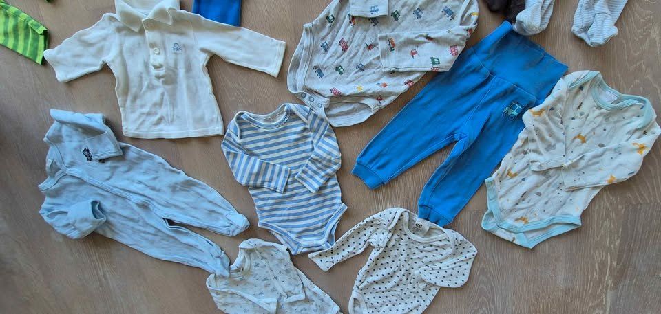 Lotti & Set di vestiti: Babykleiderpaket 62/68 Abholen 8002 oder Versand möglich – Usato da Zürich venduto da Greenthesheep 5