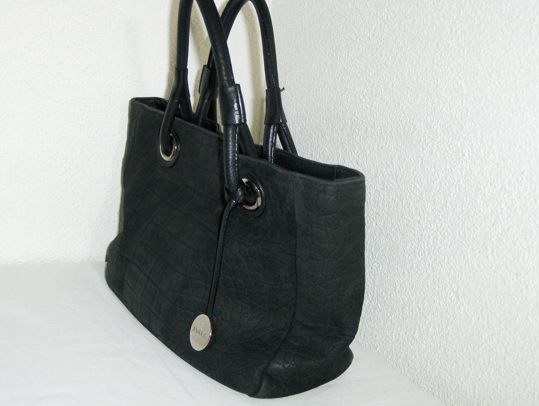 Furla Borse da donna: Furla Leder Handtasche schwarz – Usato da Dübendorf venduto da alracfo 4