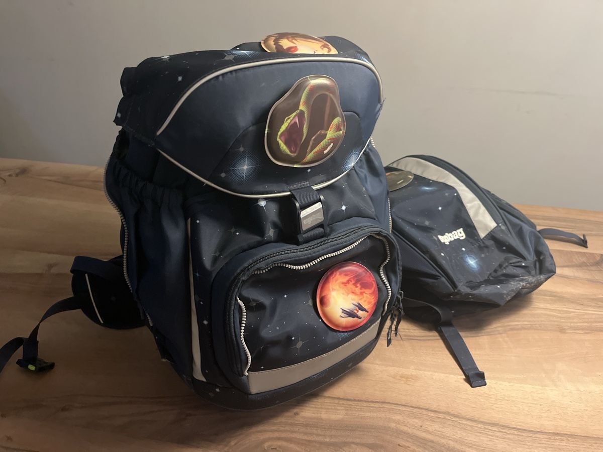 Ergobag Kindertaschen: Ergobag Schulrucksack - Set – Gebraucht aus St. Gallen von Stine22
