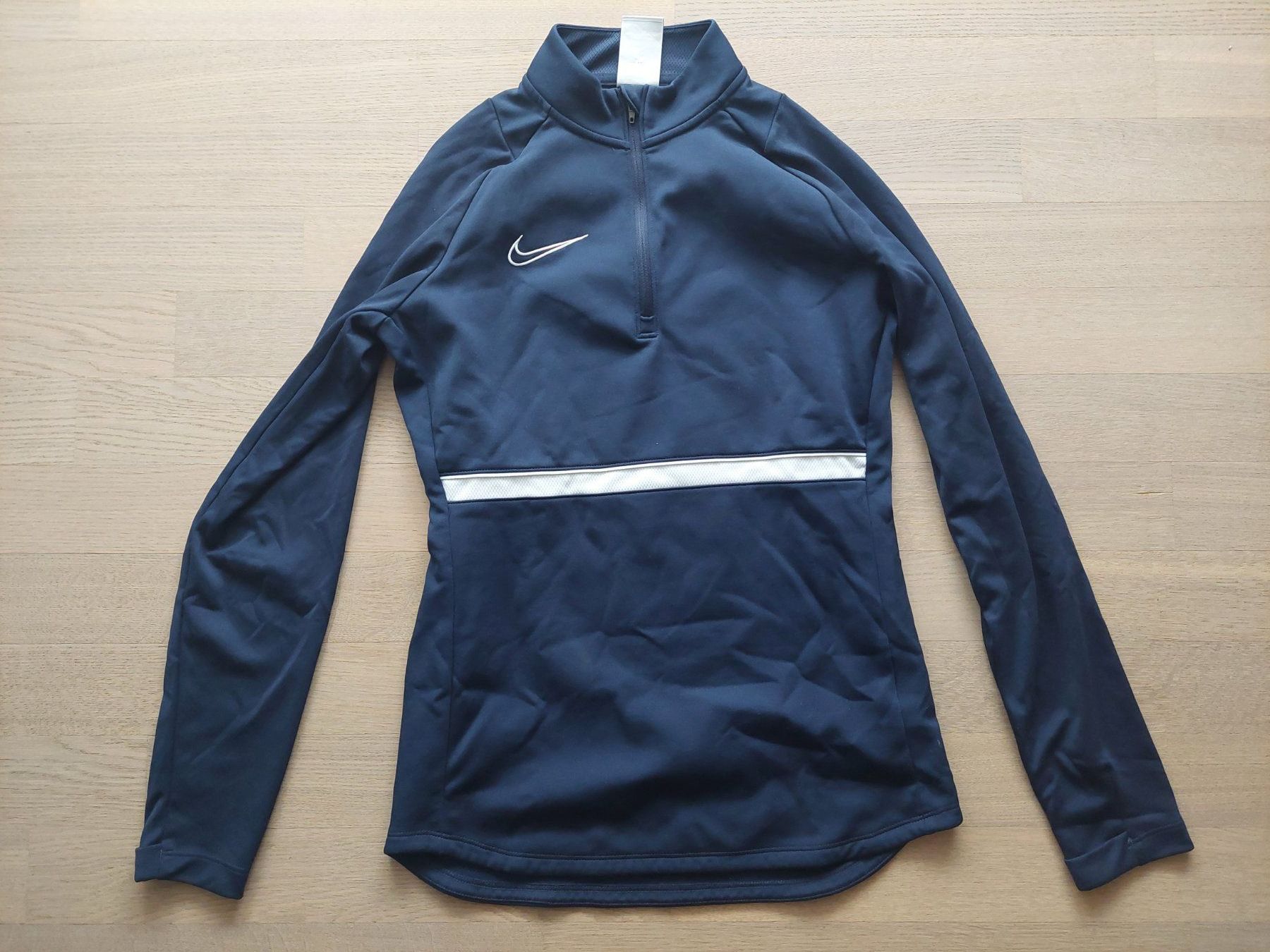 Nike Pullover & Sweatshirts: Nike Trainingspullover Damen XS blau Dri-Fit – Gebraucht aus Bülach von onkyo