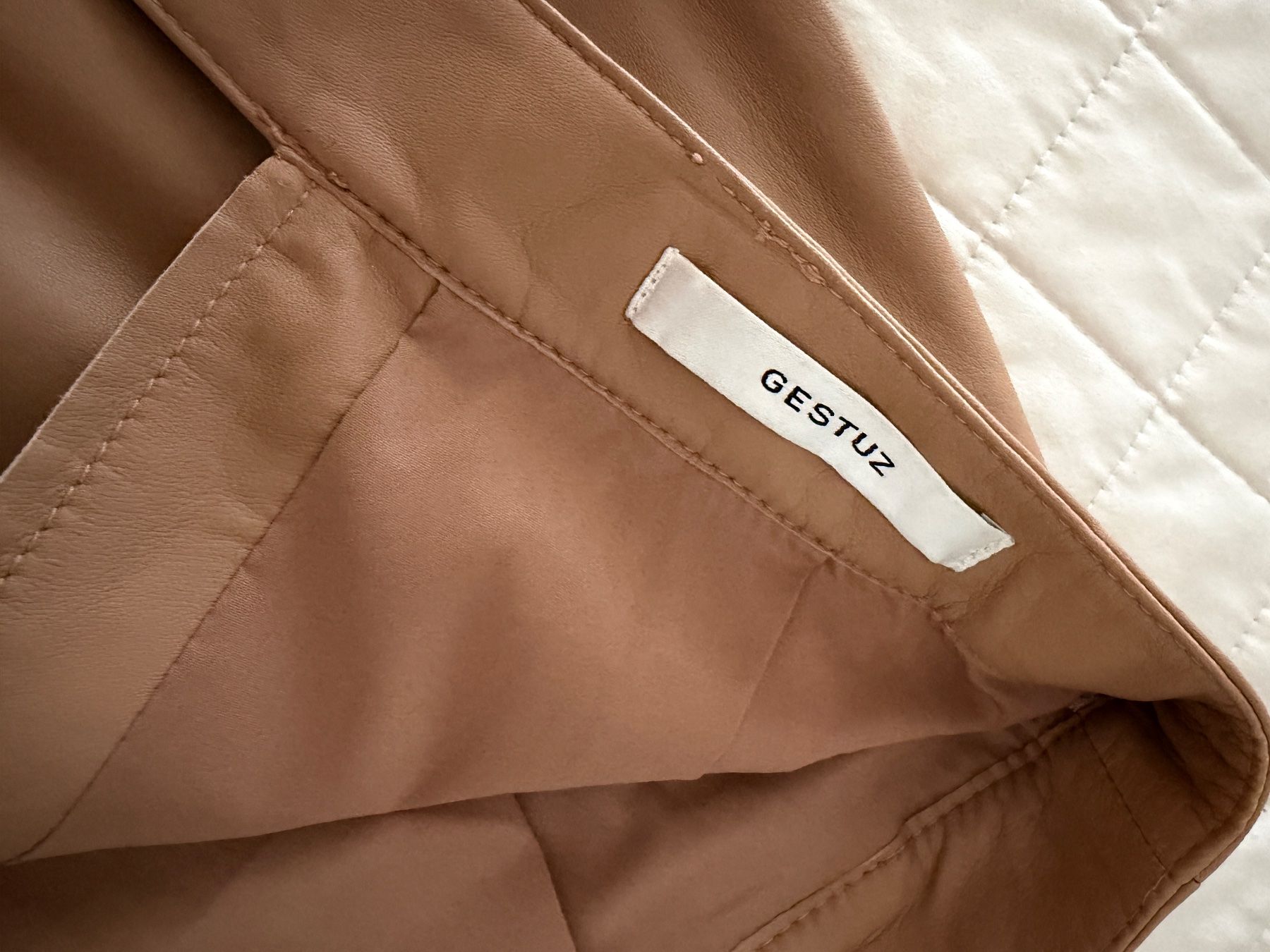 Gonne: Gestuz Lederrock 36 Gr – Nuovo (secondo la descrizione) da Wädenswil venduto da Alice_style 3
