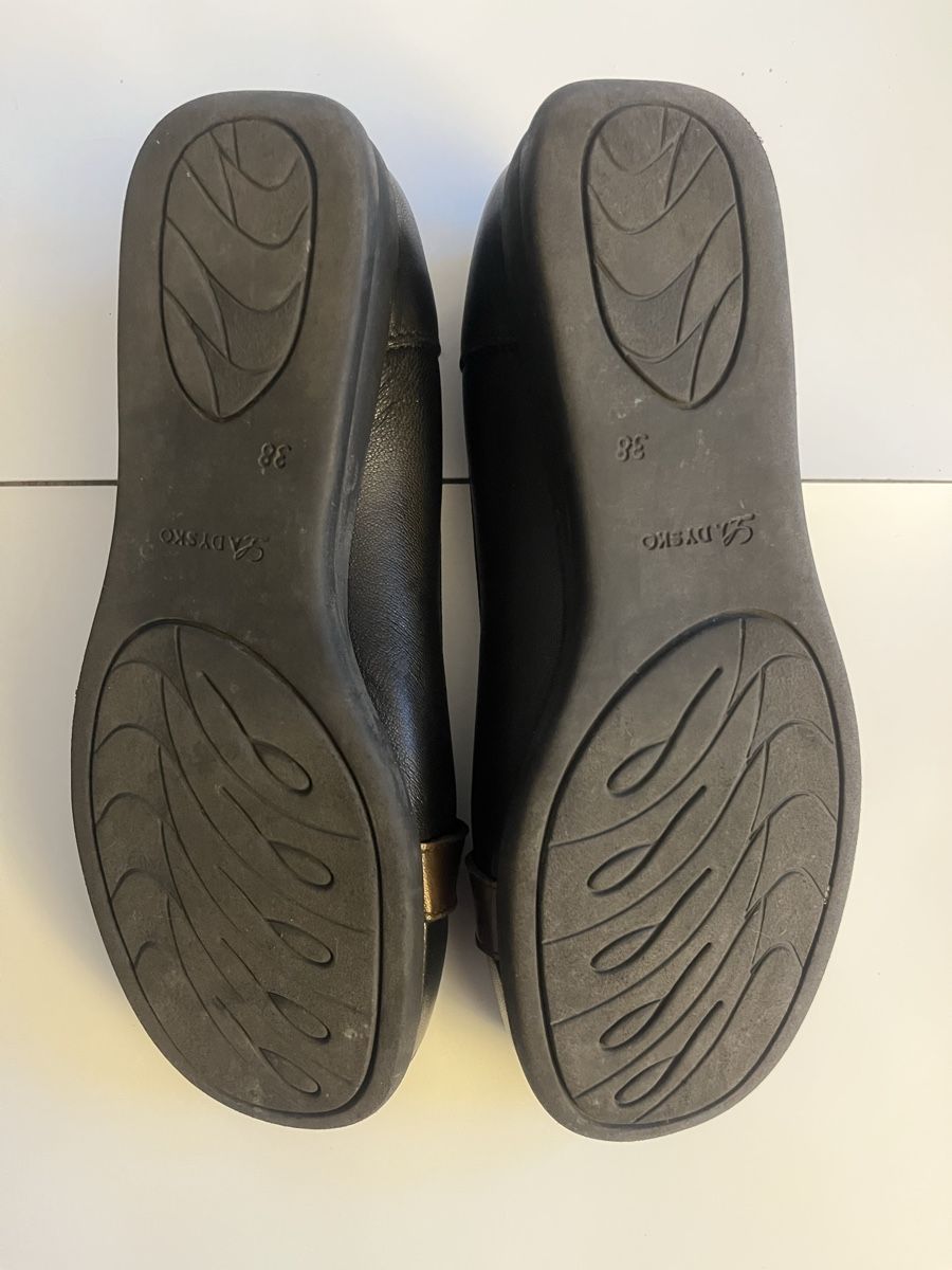 Helvesko Chaussures femmes: Chaussures dames Helvesko – D'occasion à Fleurier par Chadow7080 2