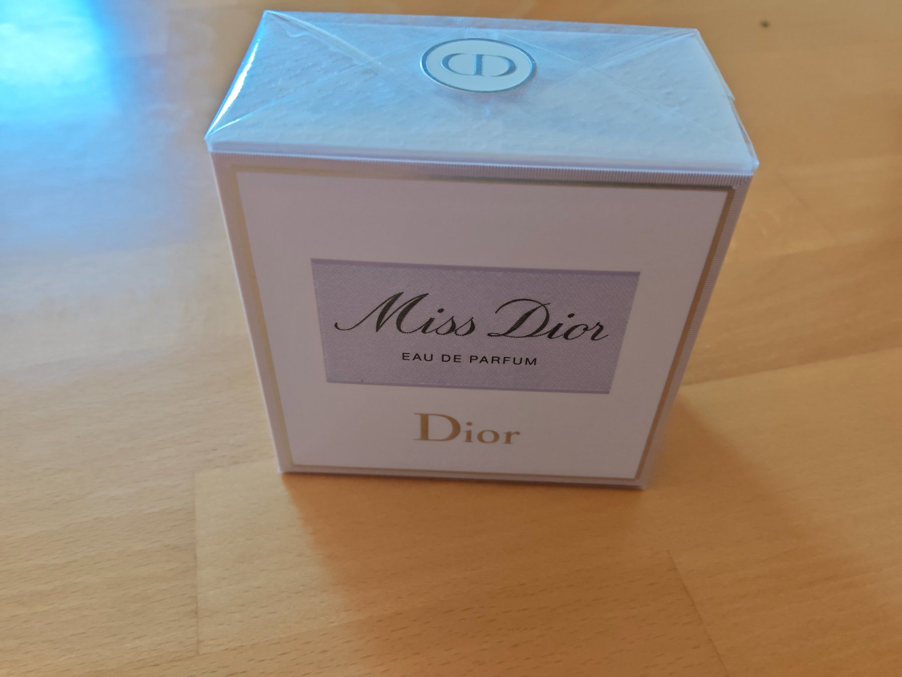 Dior Parfum & Eau de Toilette: Miss Dior Eau de parfum 50ml – Neu und originalverpackt aus Staad SG von Hope80