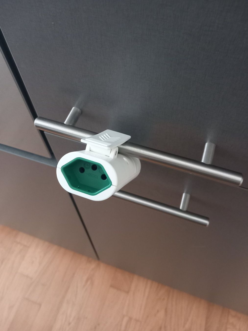 Stecker: 6 stk. Kupplung magnetisch und mit Klipp – Neu und originalverpackt aus Thun von Beroshop 2