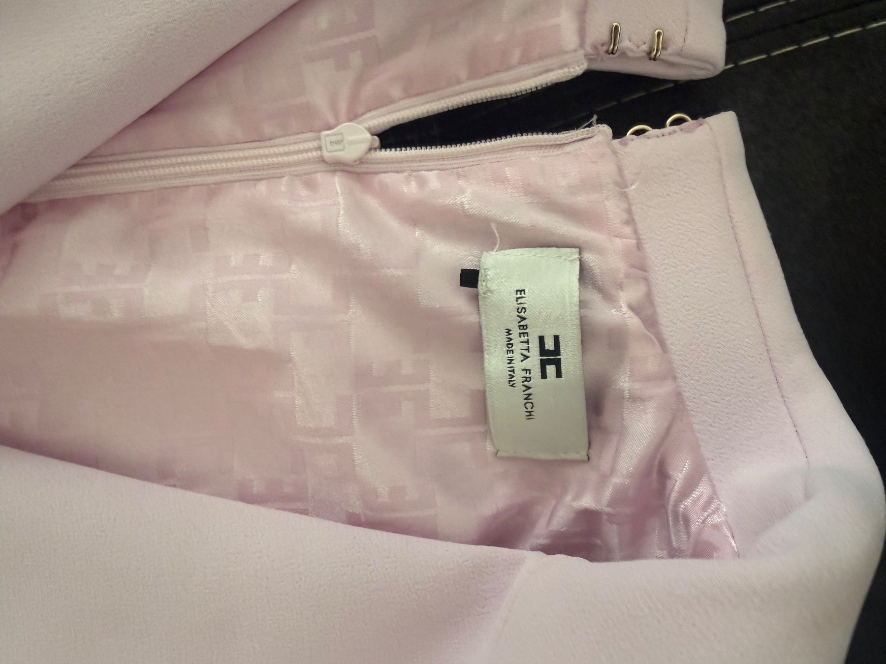 Franchi Tute: Elisabetta Franchi combinaison  46 IT – Usato da St-leonard venduto da Lilliii 4