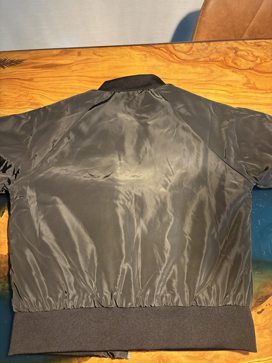 Vestes: Schwarze Bomberjacke – Neuf (Voir description) à Chur par giusy.25 2