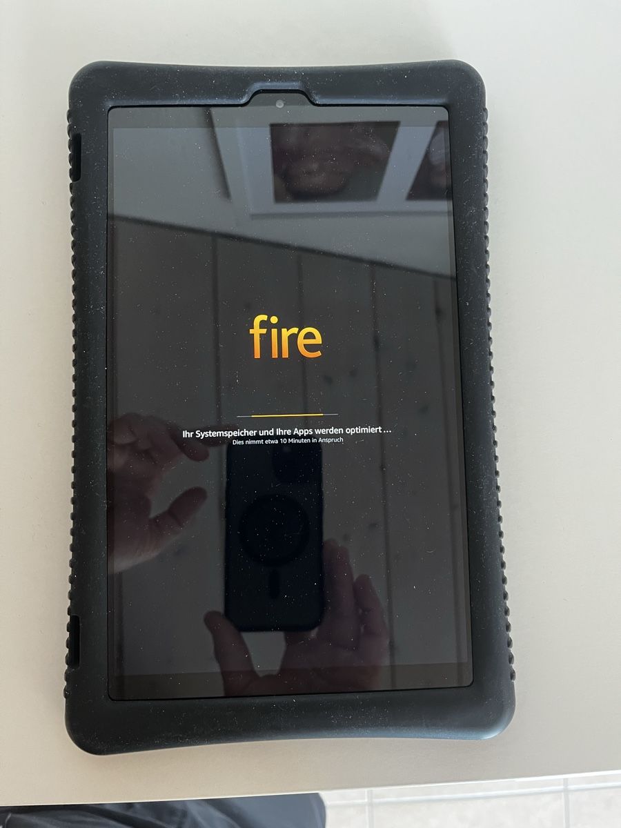 Amazon Tablet PC: Amazon Fire HD 10 Tablet 7. Gen. – Gebraucht aus Frauenkappelen von jensitiger77