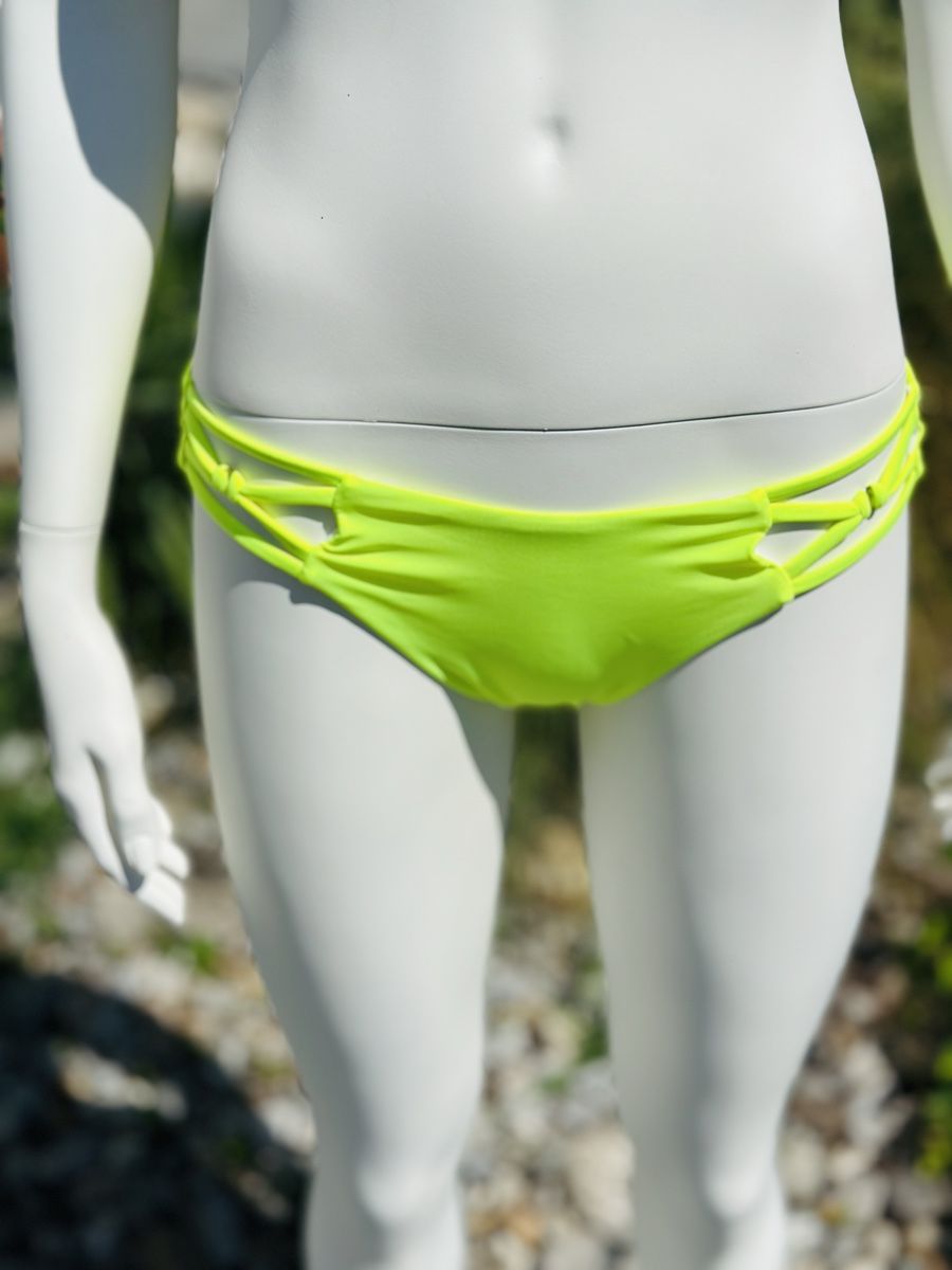 Badekleider & Bikinis: Neon Bikini Set, Summer Vibes, Size L, New – Neu (gemäss Beschreibung) aus Zufikon von Modestil365 1