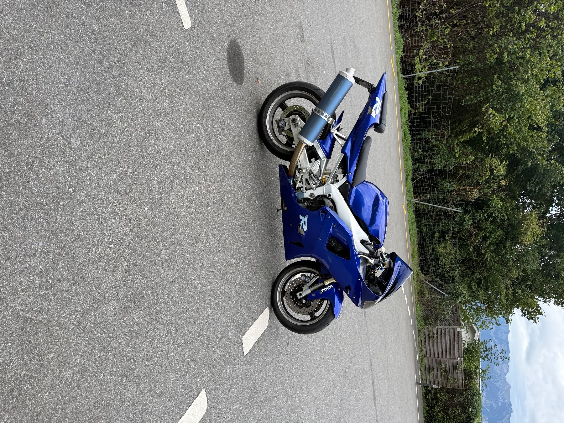 Yamaha Strasse: Yamaha YZF R1 – Gebraucht aus Gams von SID97 2