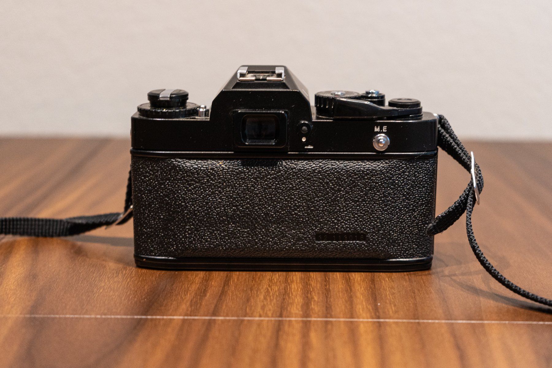 Ricoh Fotocamera: Ricoh XR2 Analogkamera mit 2 Objektiven und Cases – Usato da Bern venduto da Rickmond 2