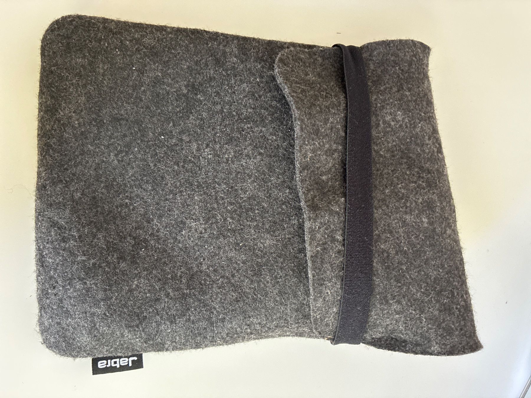 Jabra Casques audio: Jabra Evolve2 30 headset wired with storage pouch gray – Neuf (Voir description) à Basel par dal_r7dw 2