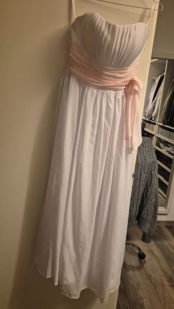 Robe de mariée ou cocktail