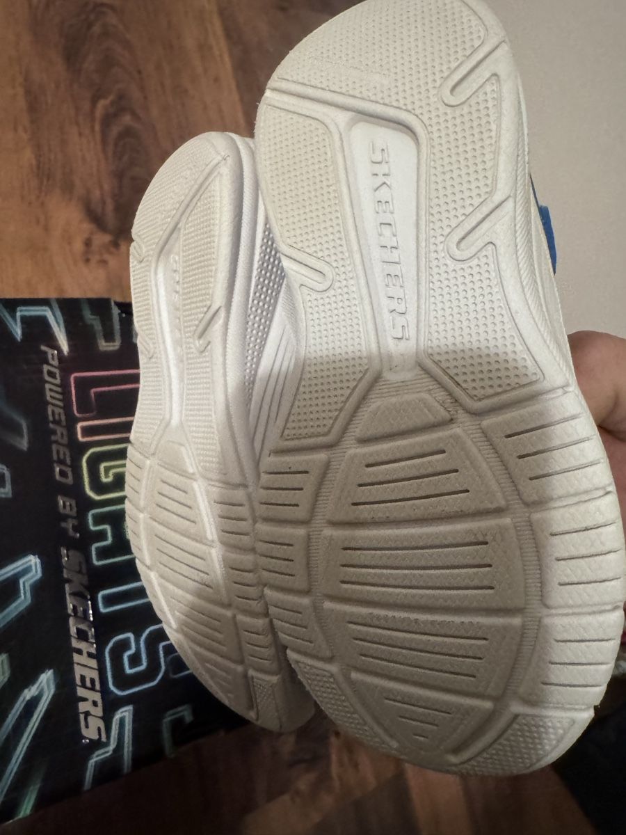 Scarpe per ragazzi: Skechers Blau grösse 25 – Usato da Dübendorf venduto da Premium-Cars 1