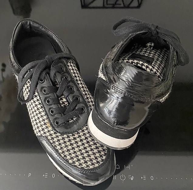 Scarpe da donna: Sneaker – Usato da Luzern venduto da Lisbeth54 1