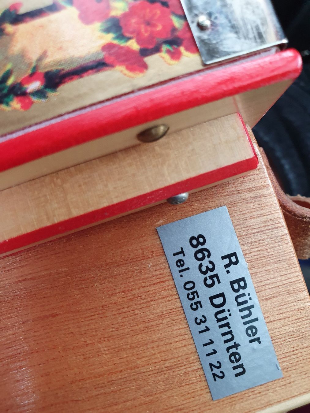 Strumenti musicali: Schwyzer Örgeli plus Hohner Norma III Deluxe – Usato da Mellikon venduto da Musikgarantie 1