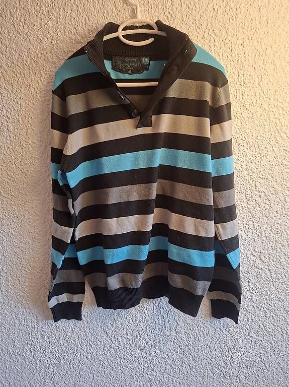 Pullover & Sweatshirts: Quarter Zip Pullover Grösse M – Gebraucht aus Belp von ced_y8hx