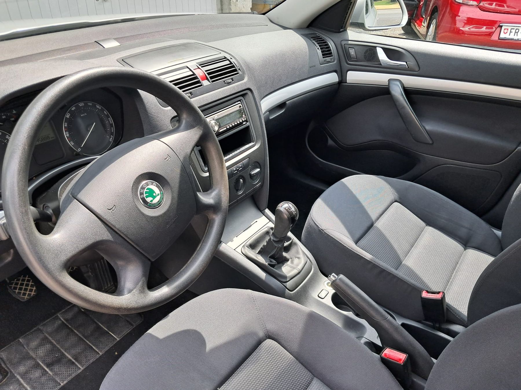 Skoda Autos: Skoda Octavia ab MFK – D'occasion à La Roche FR par silvie59 4