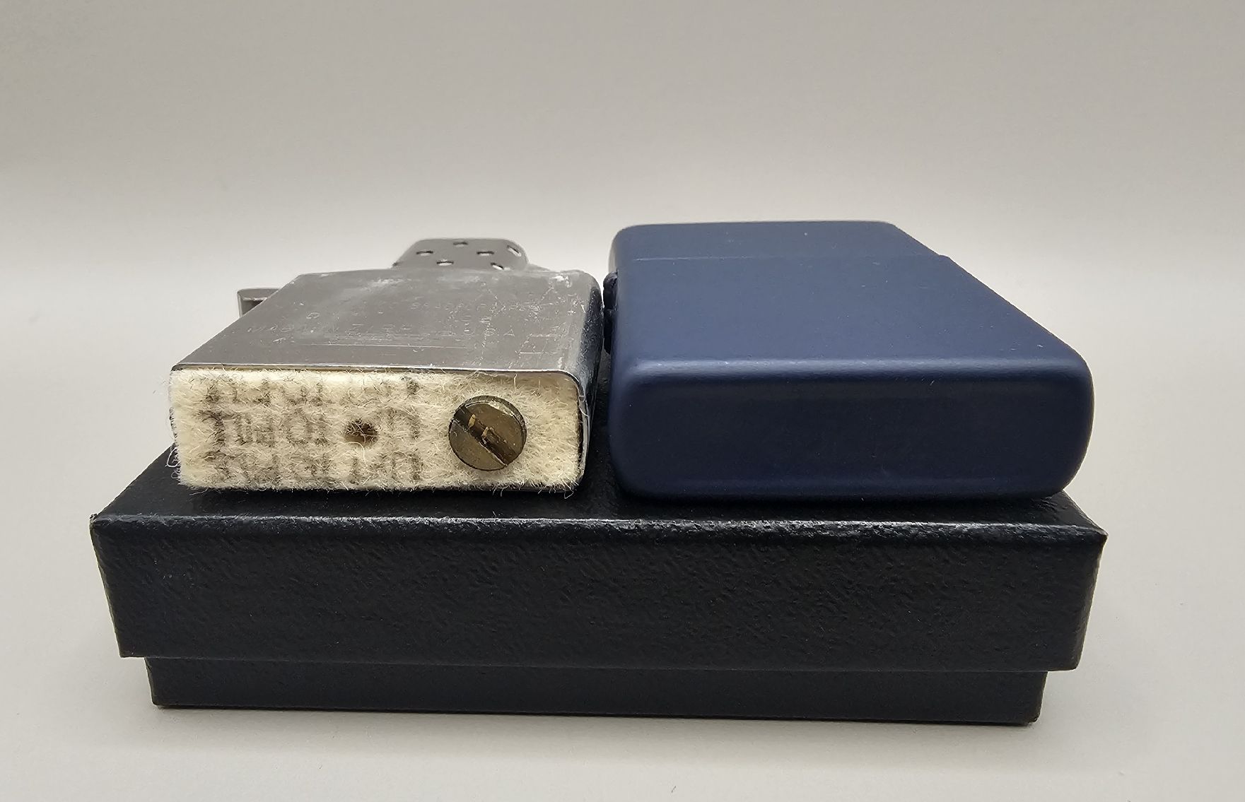 Zippo Feuerzeuge: Zippo blue mat New box – Neu und originalverpackt aus Pampigny von Calypso06 1