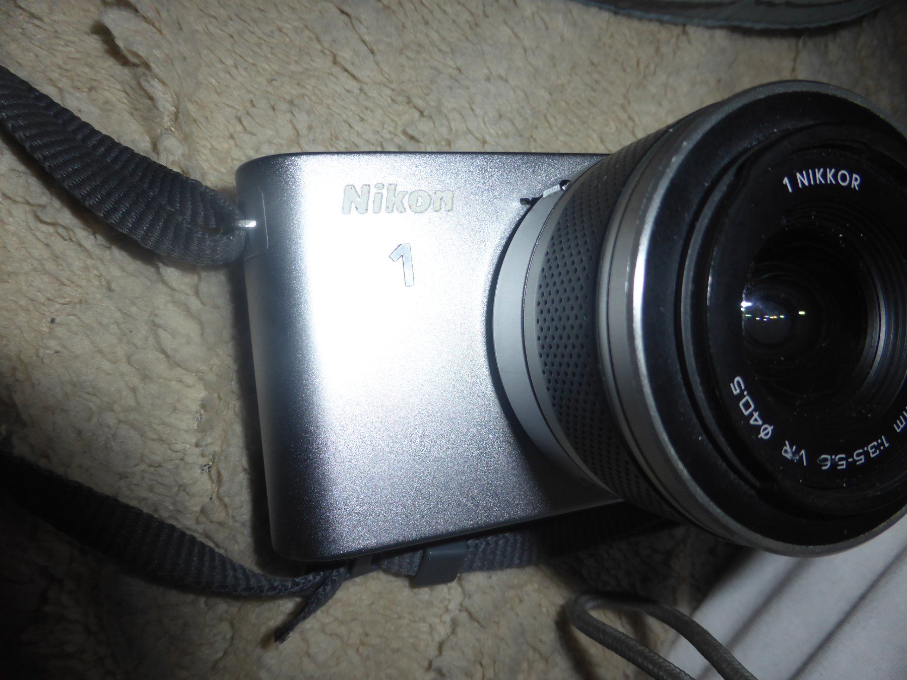 Nikon Fotocamera: NIKON J1 MIT ZWEI  0BJEKTIV – Usato da basel venduto da tama_fab 7