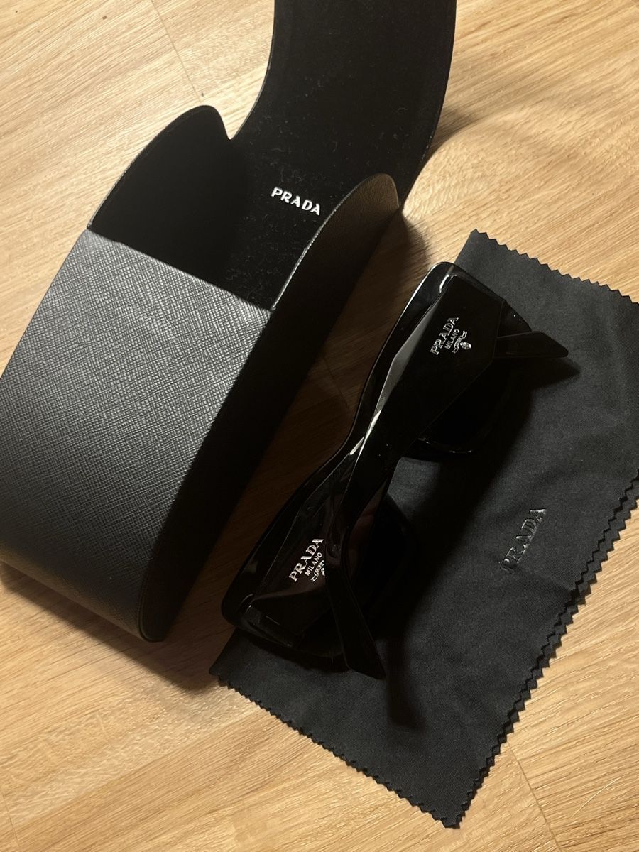 Prada Occhiali & Lenti: Sunglasses Prada original – Nuovo (secondo la descrizione) da St. Gallen venduto da sch_th5c 6