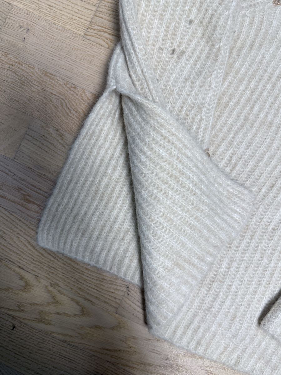 Zara Maglioni & Felpe: Zara sweater S-m – Usato da Cham venduto da Ezhdoll 3