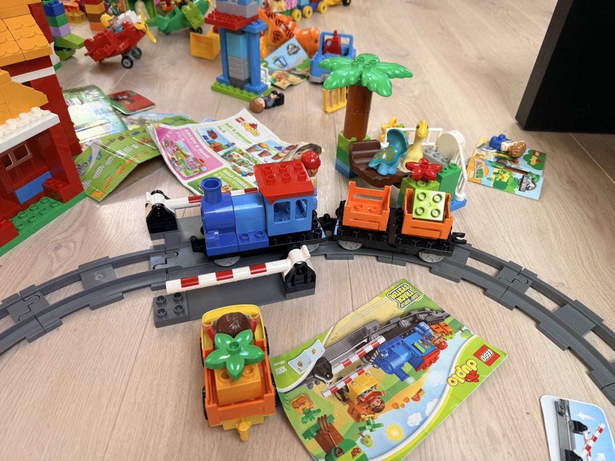 Lego Kit di costruzioni: Énorme lot Lego Duplo – Usato da Etoy venduto da naz_fd8c 2