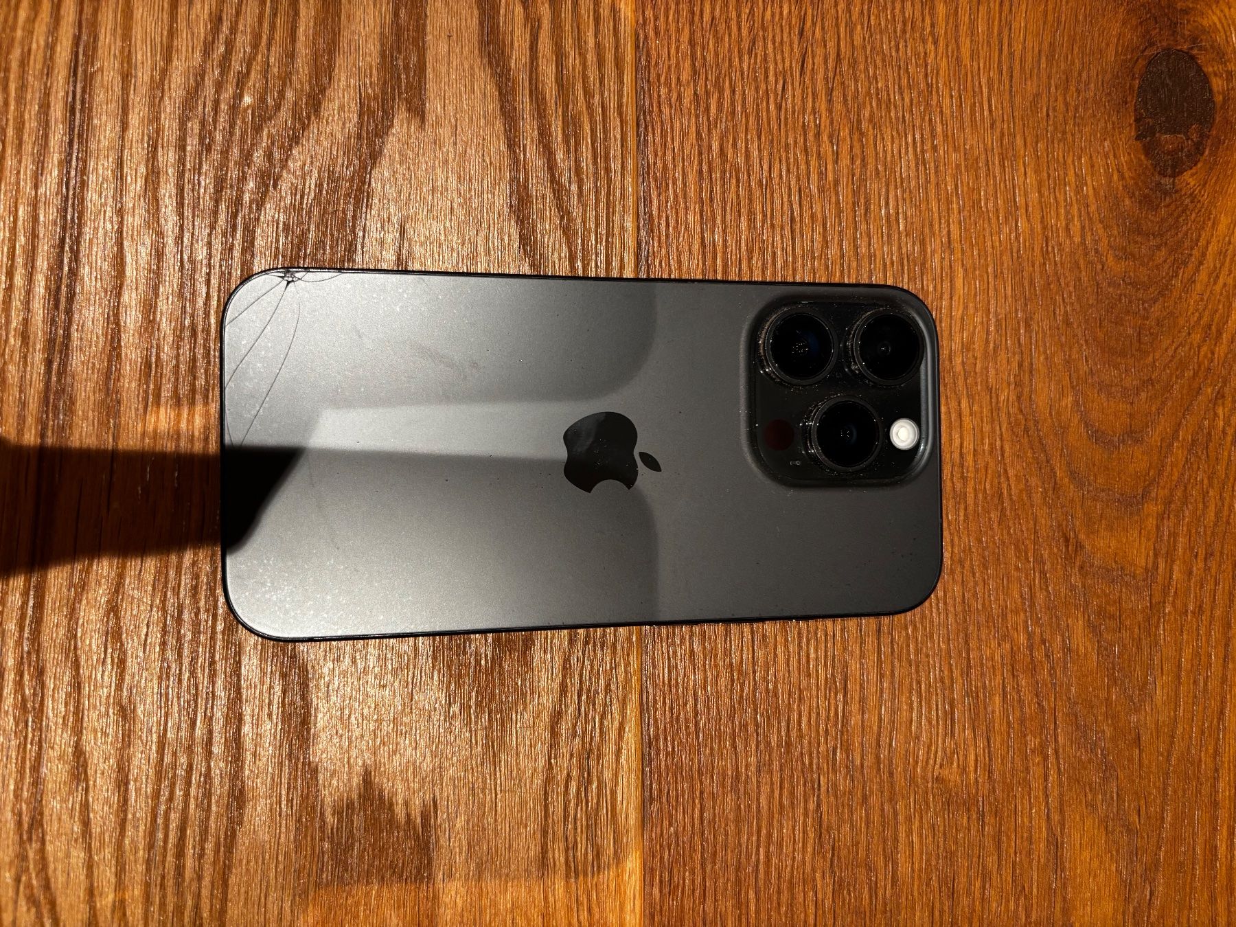 Apple Portables: IPhone 15Pro – D'occasion à Hombrechtikon par Monika_92 1