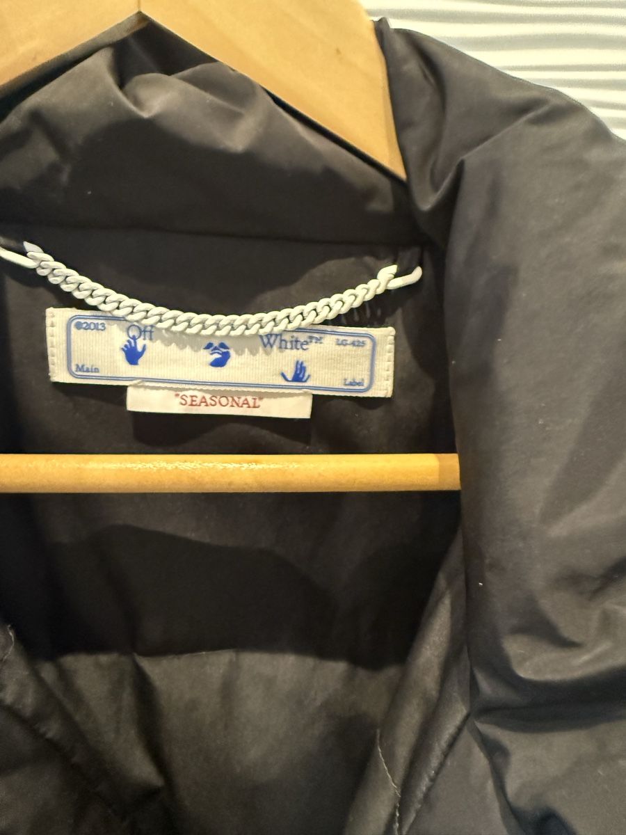 Off-White Giacche: Off white diag puffer jacket M – Usato da Giubiasco venduto da Darkemperor 2
