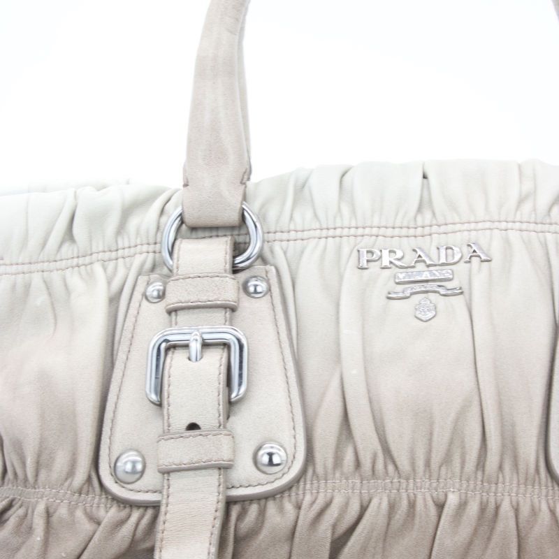 Borse da donna: Prada Kalbsleder grau – Usato da Urtenen-Schönbühl venduto da jana2kids 5