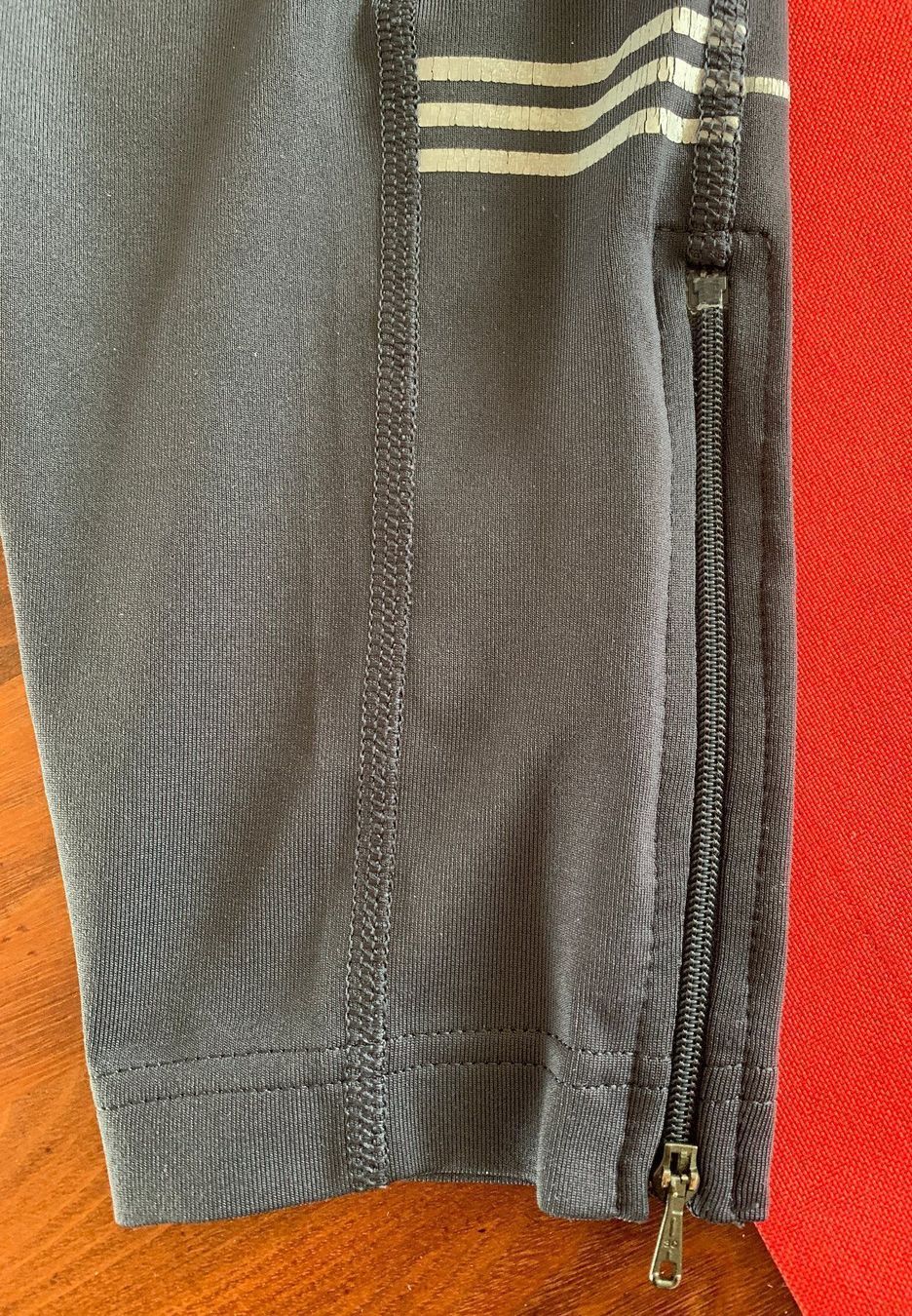 Leggings: ADIDAS Jogginghose – Nuovo (secondo la descrizione) da Zürich venduto da Tzhkely24 1