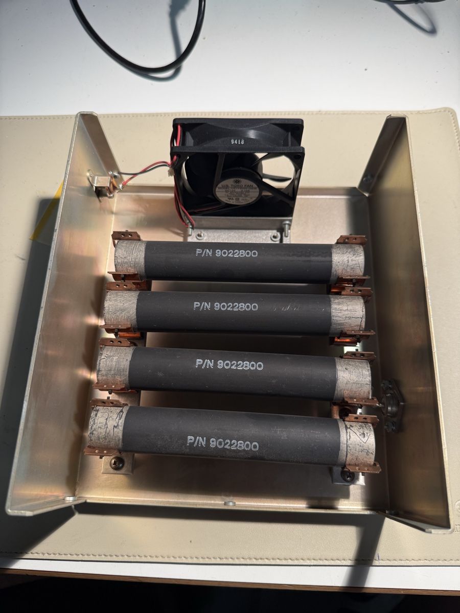 Radiocomunicazione: Vectronics DL-2500 Dummy Load  – Usato da Zuzwil SG venduto da Stepwolf 1