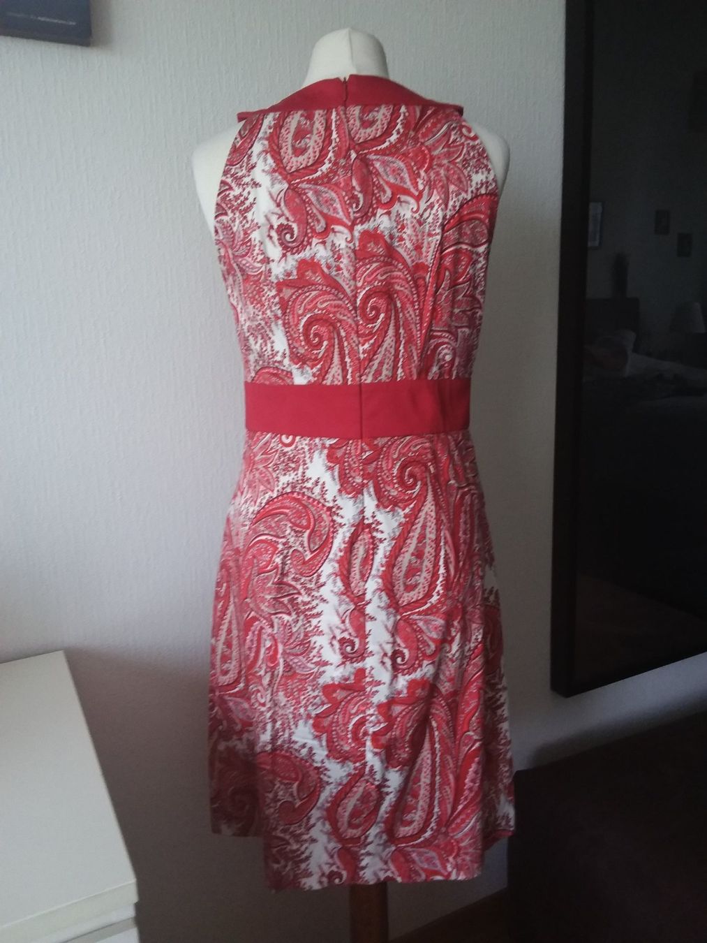 Vestiti: Belle robe rouge Sandro Ferrone L – Nuovo (secondo la descrizione) da chêne-bourg venduto da patty190 1