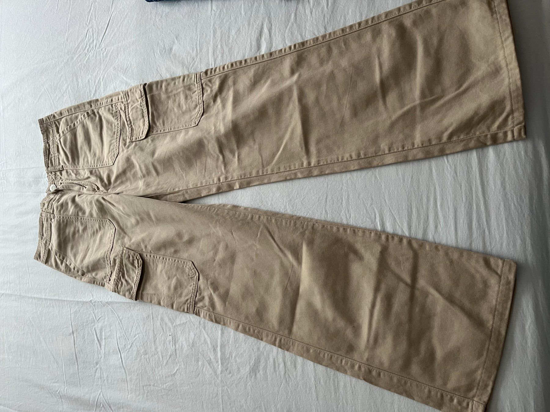 Zara Pantaloni: Damen Hose "Zara" Farbe beige Grösse 36 – Usato da Jona venduto da Flexer02 1